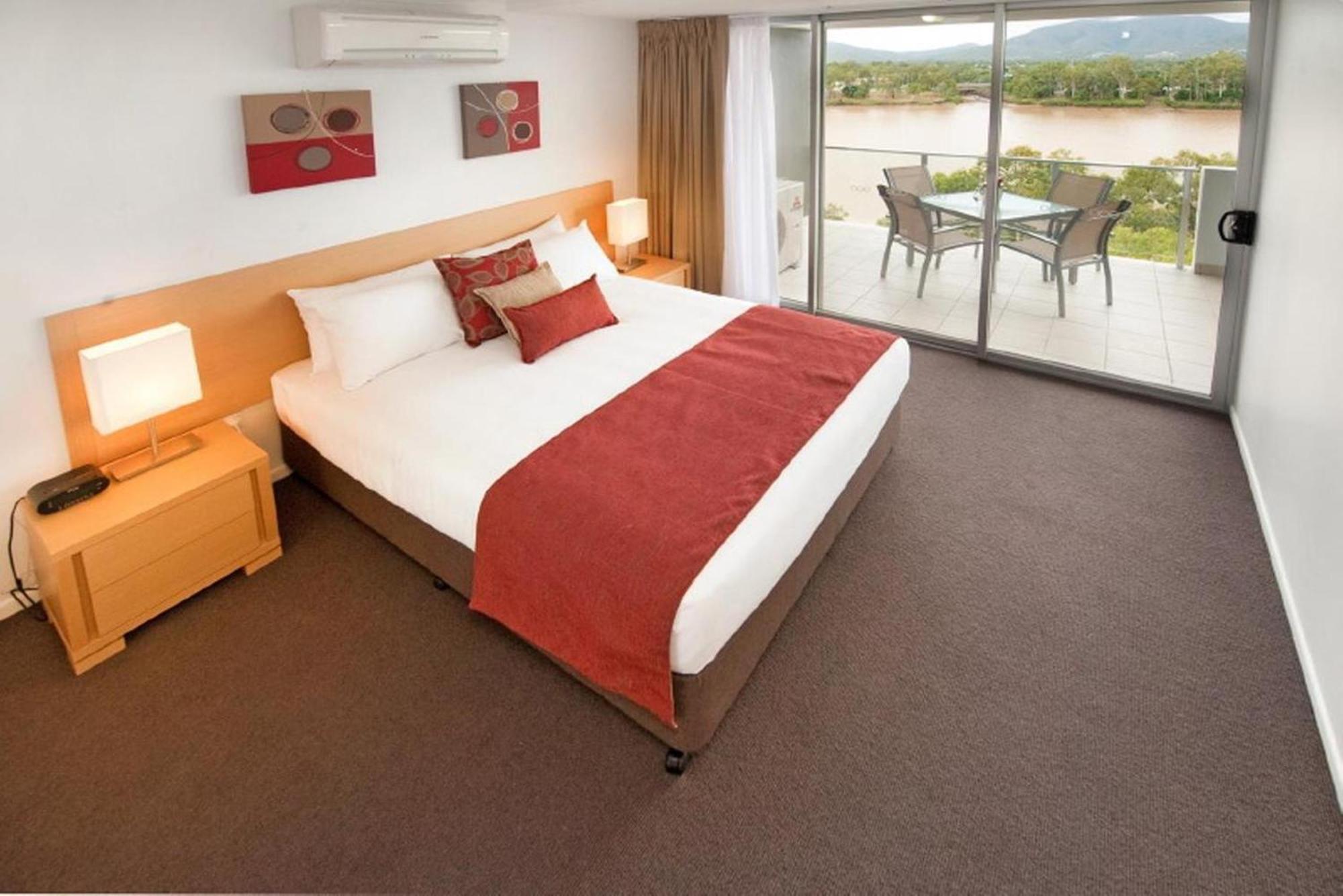 Edge Apartment Hotel Rockhampton Extérieur photo